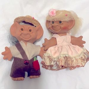 Troll couple